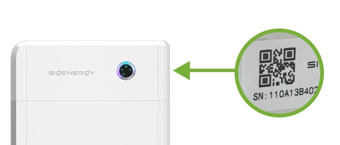 Location of the QR code and serial number on the right side of the Sigenergy inverter